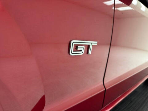 2005 Ford Mustang