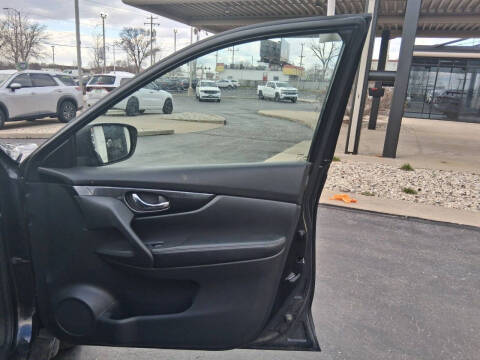 2017 Nissan Rogue S
