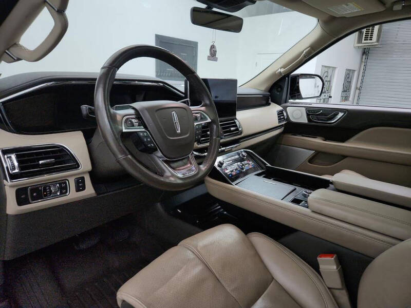 2022 Lincoln Navigator Reserve
