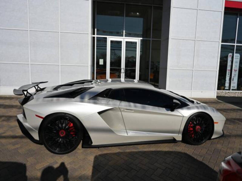 2018 Lamborghini Aventador S's photo