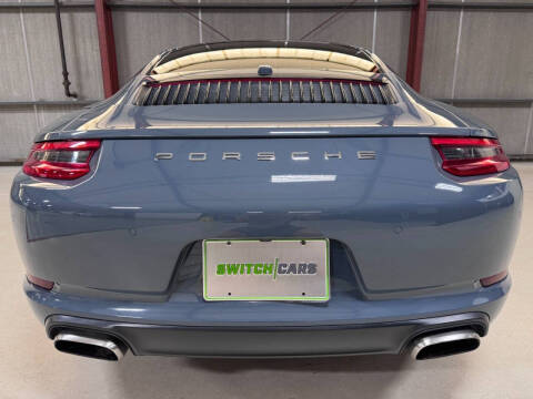 2017 Porsche 911 Carrera
