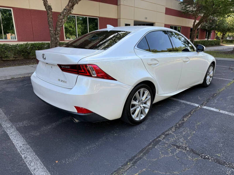 2016 Lexus IS 200t