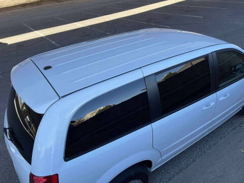 2016 Dodge Grand Caravan SE