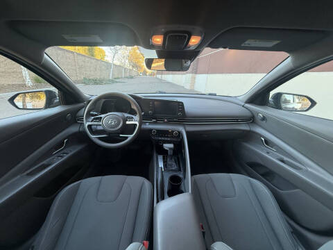 2021 Hyundai Elantra SEL