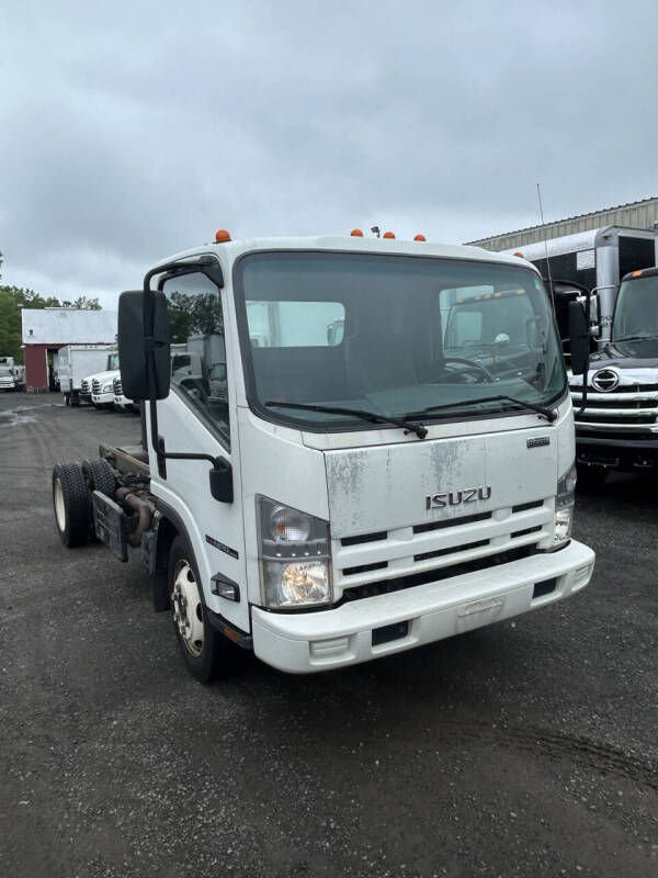 2015 Isuzu NPR