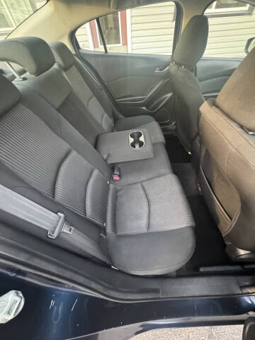 2016 Mazda MAZDA3 i Sport