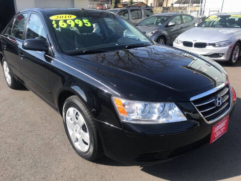 2010 Hyundai Sonata for sale at Alexander Antkowiak Auto Sales Inc. in Hatboro PA