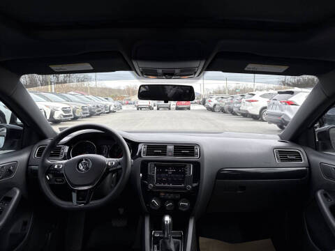 2018 Volkswagen Jetta 1.8T SE Sport