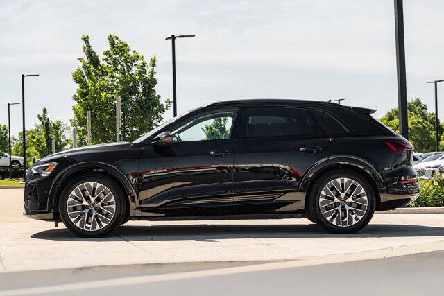2024 Audi Q8 e-tron quattro Prestige