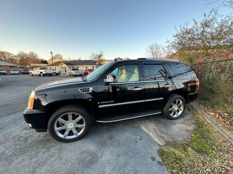 2007 Cadillac Escalade for sale at Uptown Auto Sales in Rome GA