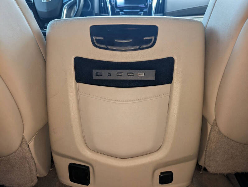 2017 Cadillac Escalade Premium Luxury