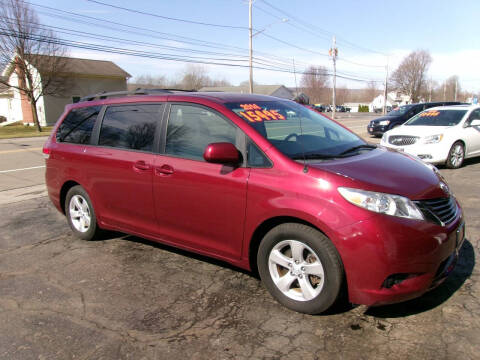 2014 Toyota Sienna for sale at Dansville Radiator in Dansville NY