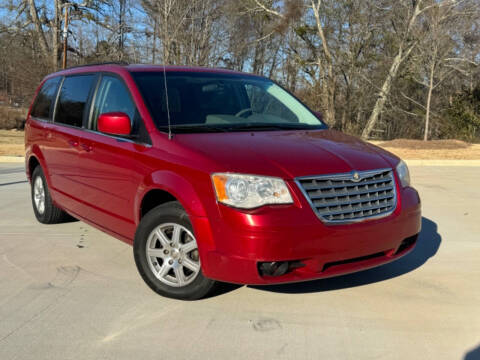 2008 Chrysler Town and Country for sale at Global Imports Auto Sales in Buford GA