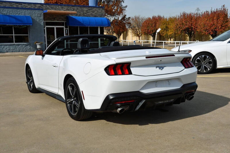 2025 Ford Mustang EcoBoost Premium