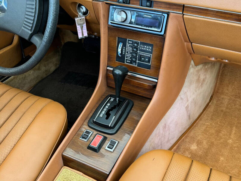 1978 Mercedes-Benz 450-Class