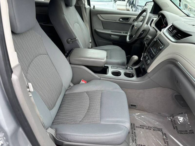 2014 Chevrolet Traverse LS