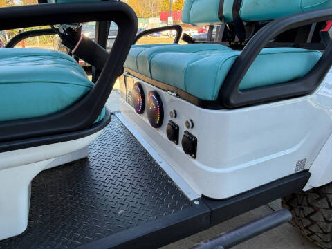 2024 Skye Performance Bolt Series XL