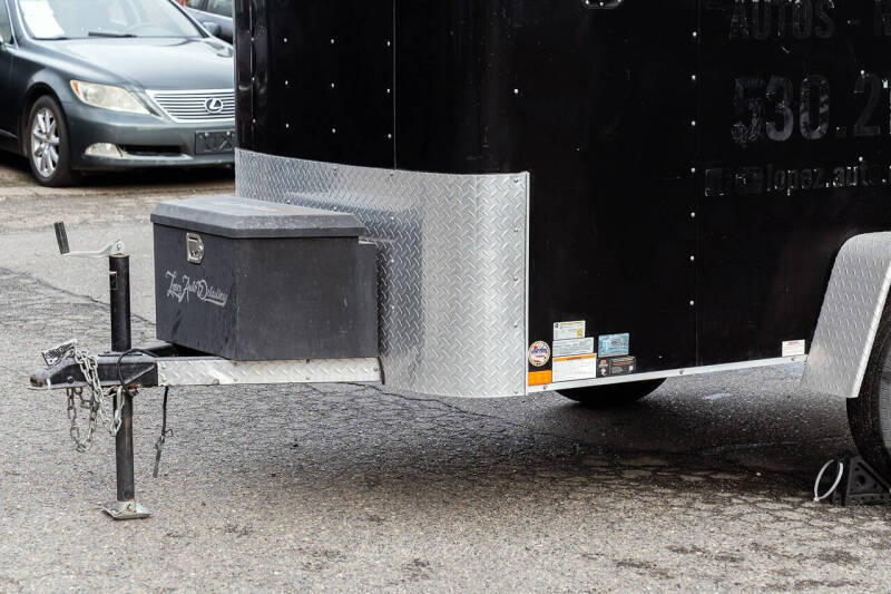 2017 Interstate 1AXLE