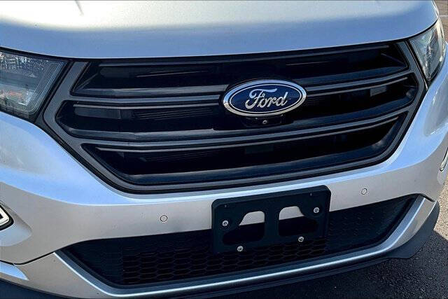 2016 Ford Edge Sport