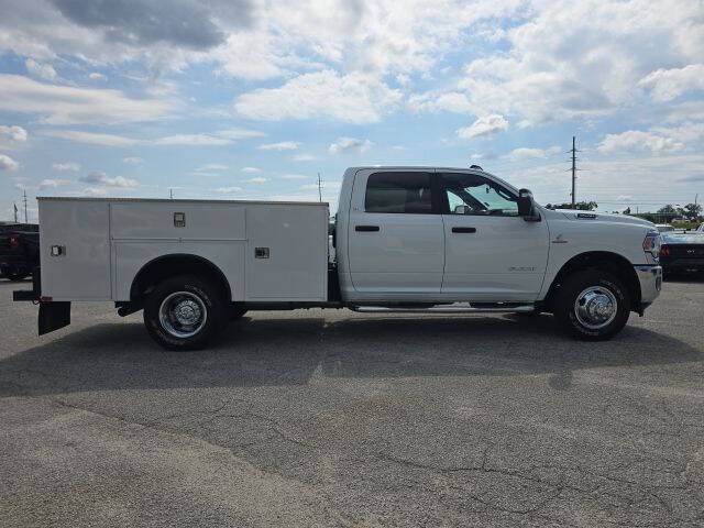 2024 RAM 3500 SLT