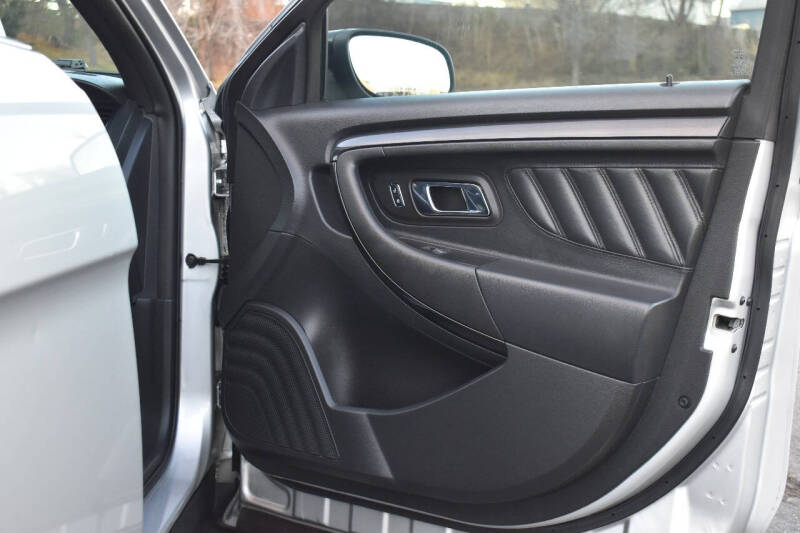 2013 Ford Taurus SHO