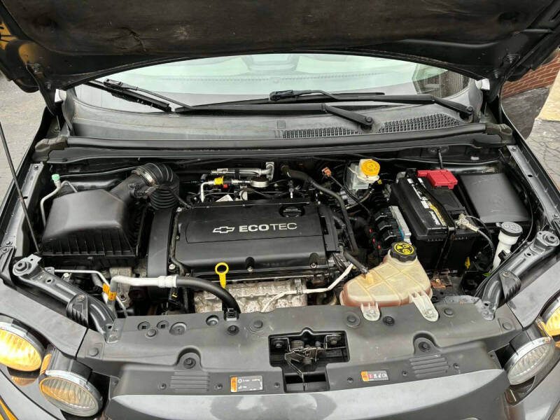 2013 Chevrolet Sonic LT Auto