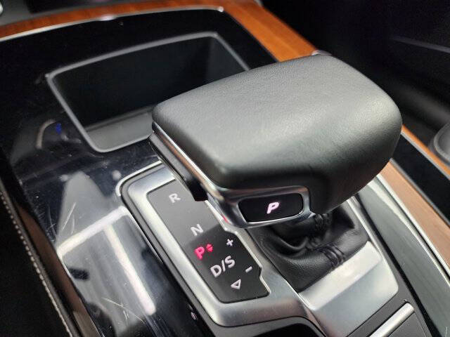 2023 Audi Q5 quattro S line Prem Plus 45 TFSI