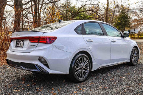 2022 Kia Forte GT Line