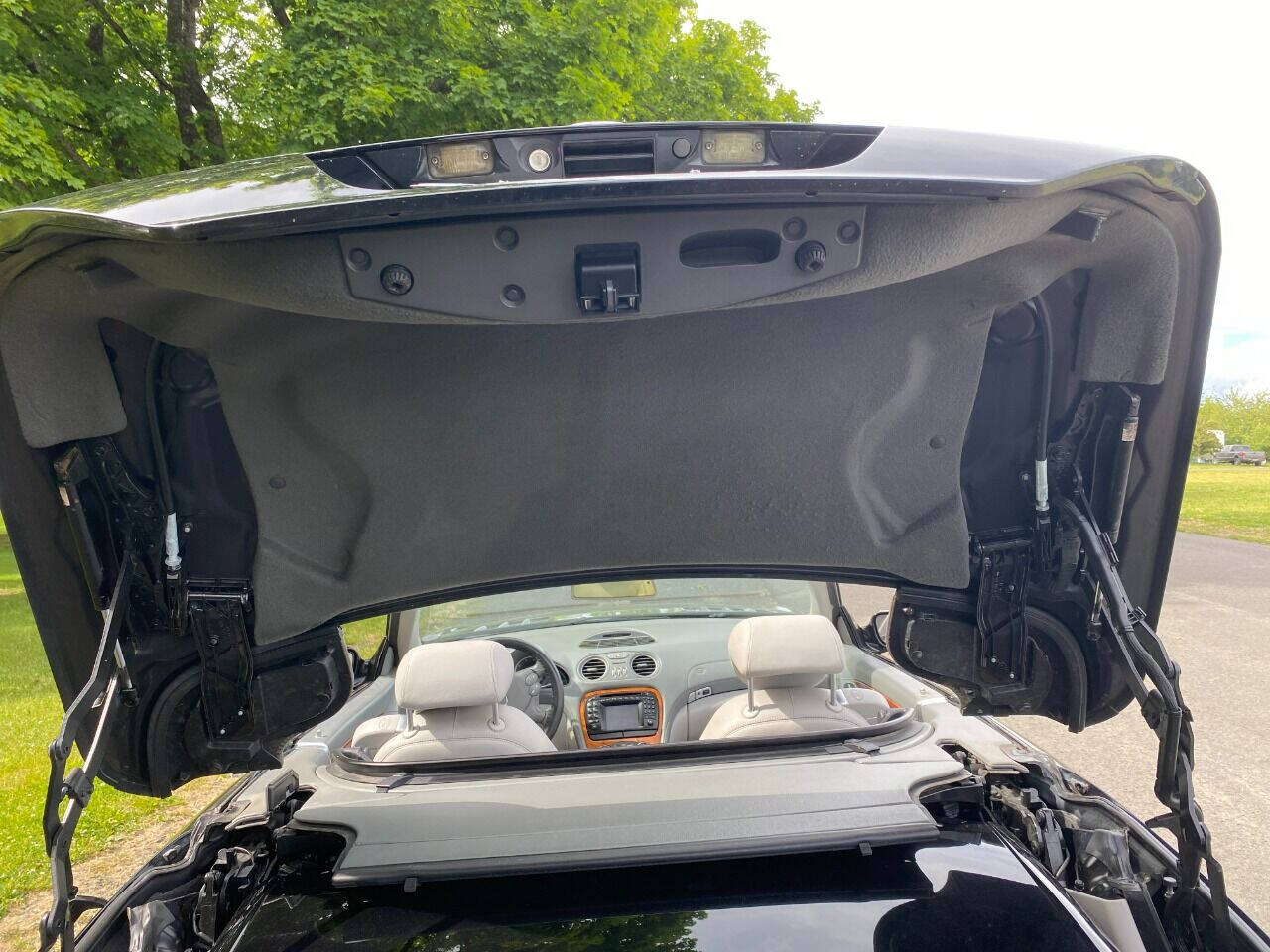 2003 Mercedes-Benz SL-Class 25