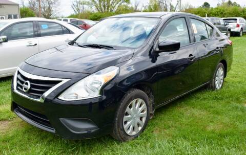 2018 Nissan Versa for sale at PINNACLE ROAD AUTOMOTIVE LLC in Moraine OH