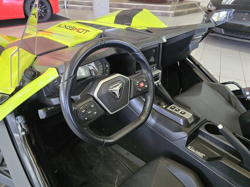 2023 Polaris Slingshot