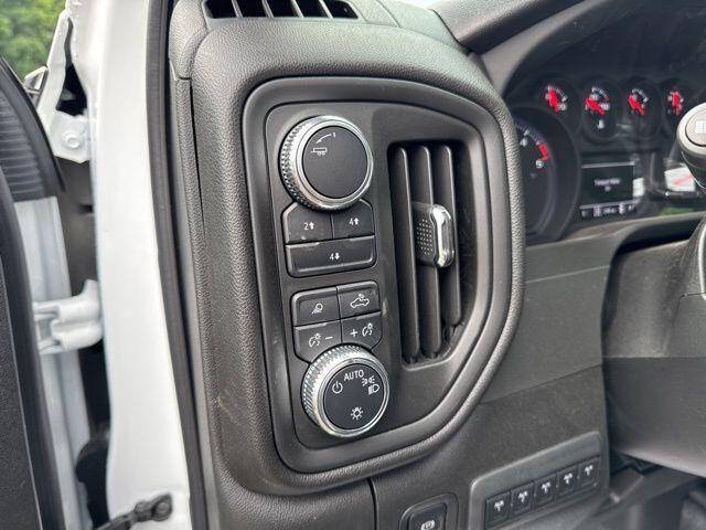 2025 GMC Sierra 3500HD CC