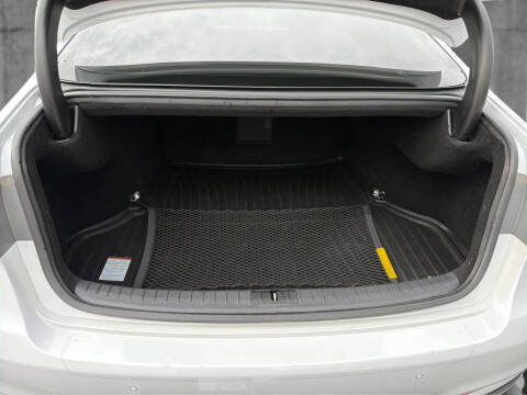 2016 Hyundai Genesis