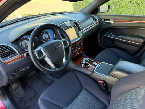 2012 Chrysler 300