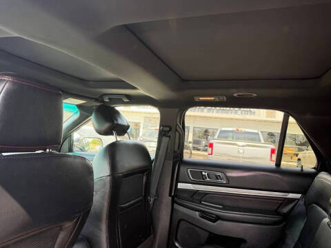 2016 Ford Explorer Sport