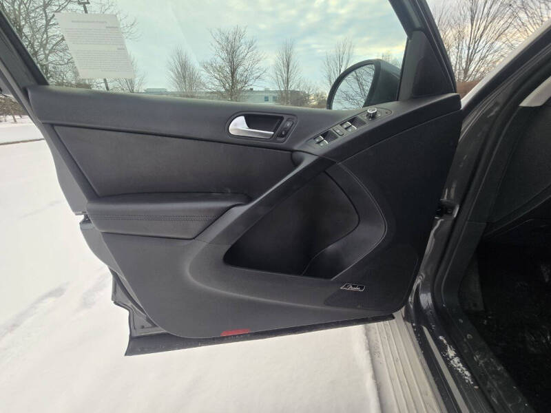 2015 Volkswagen Tiguan SEL