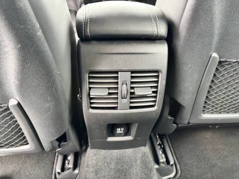 2018 Infiniti QX30 Premium