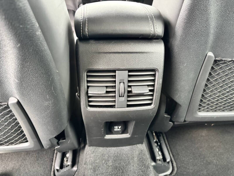 2018 Infiniti QX30 Premium