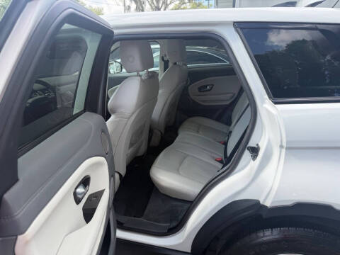 2019 Land Rover Range Rover Evoque SE