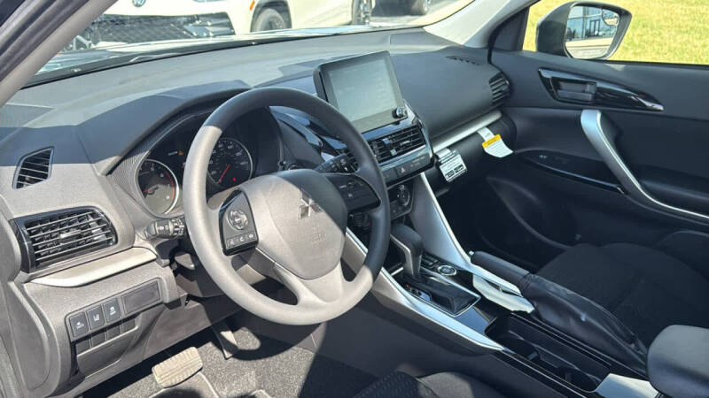 2026 Mitsubishi Eclipse Cross LE