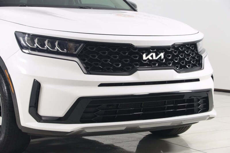 2022 Kia Sorento S