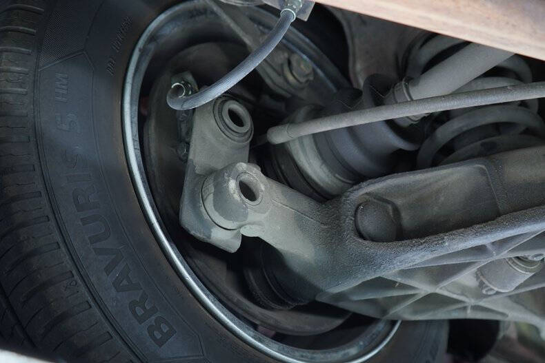 1986 Mercedes-Benz 560-Class 560 SL