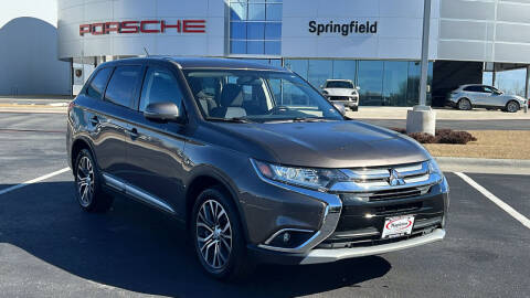 2016 Mitsubishi Outlander for sale at Napleton Autowerks in Springfield MO