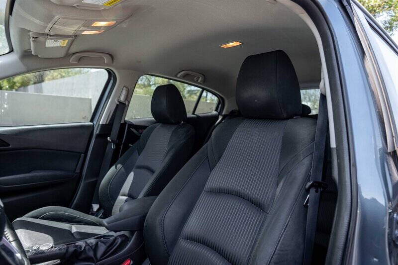 2014 Mazda MAZDA3 i Touring