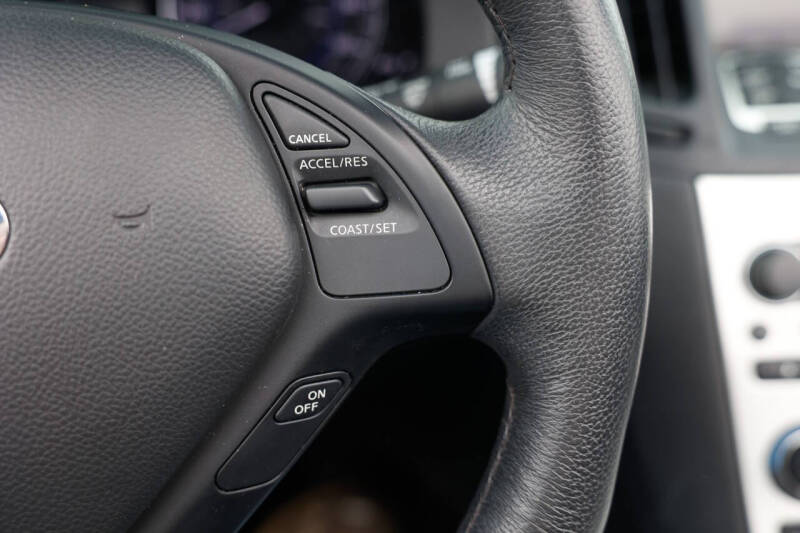 2014 Infiniti Q60 Convertible