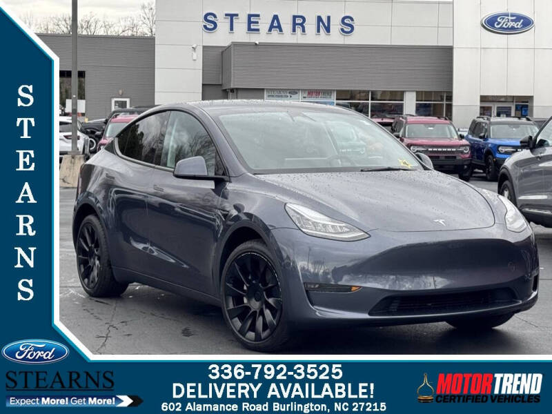 2022 Tesla Model Y Long Range's photo
