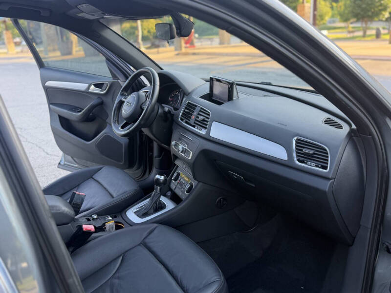 2017 Audi Q3 2.0T Premium