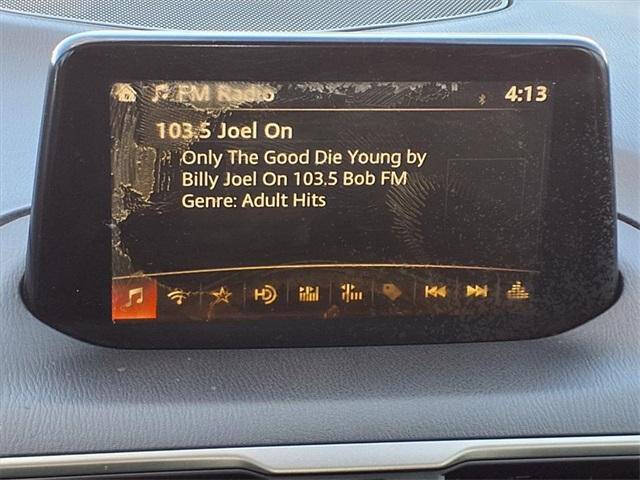 2017 Mazda MAZDA3 Touring