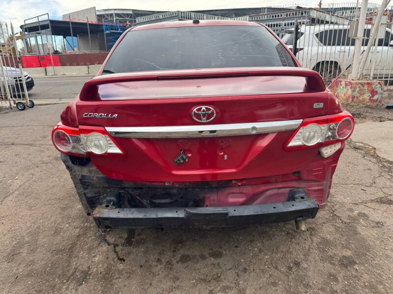 2011 Toyota Corolla LE