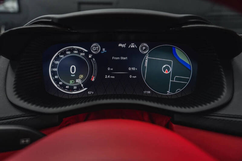 2021 Aston Martin DBX